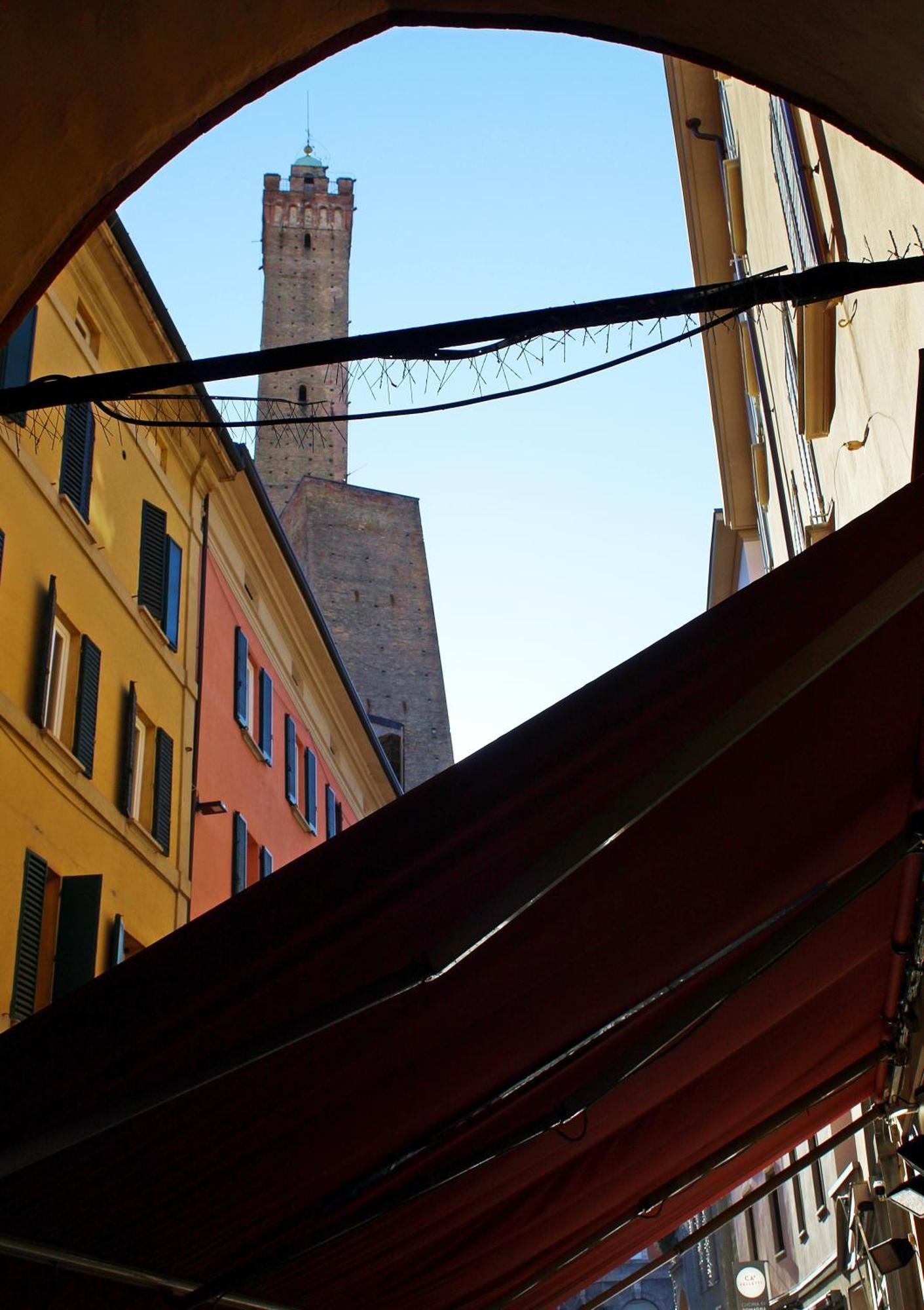 Appartamento Alle Due Torri Bologna Kültér fotó